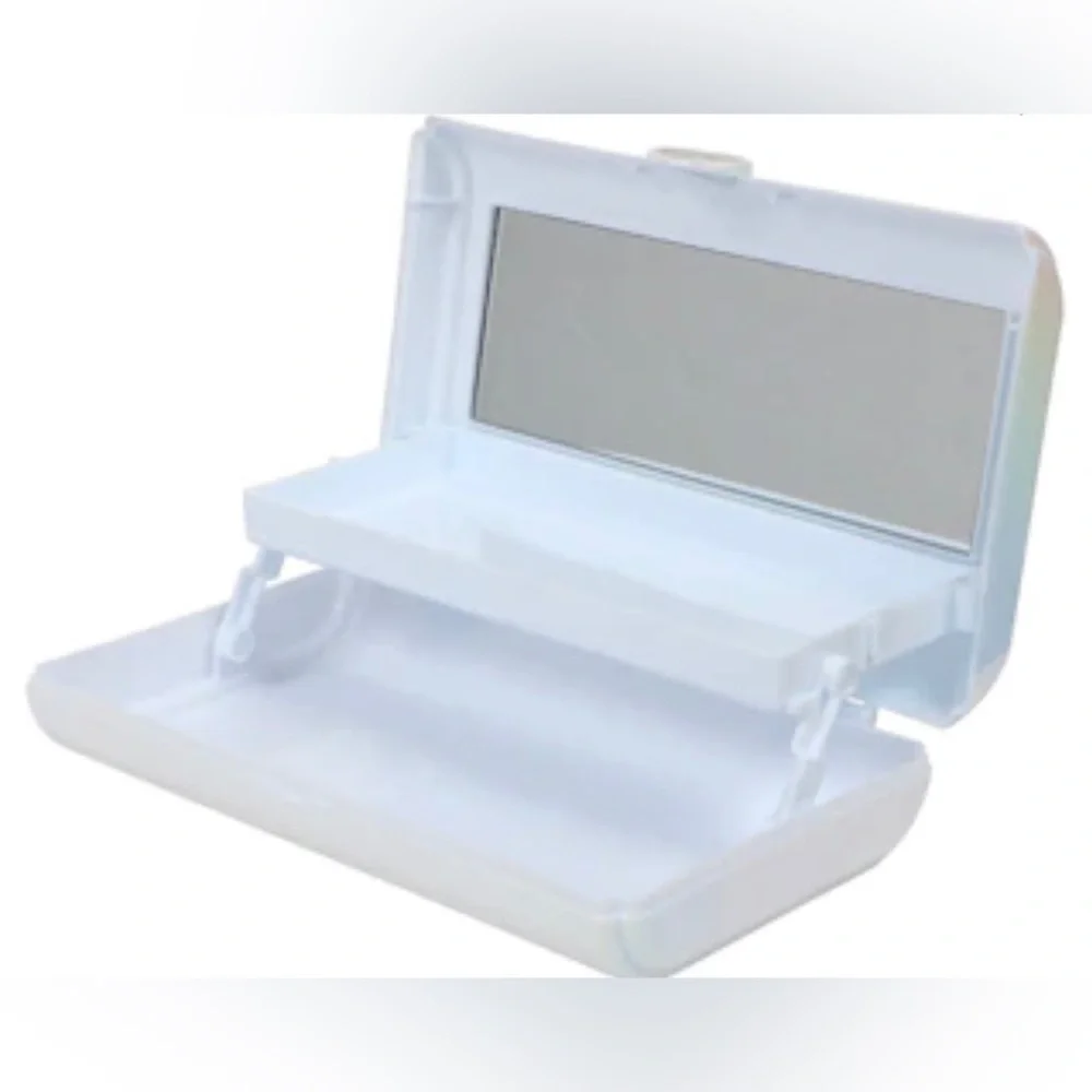 Step-up On The Go Cases with Mirror 8×5.5×2 in. Gift Ideas
